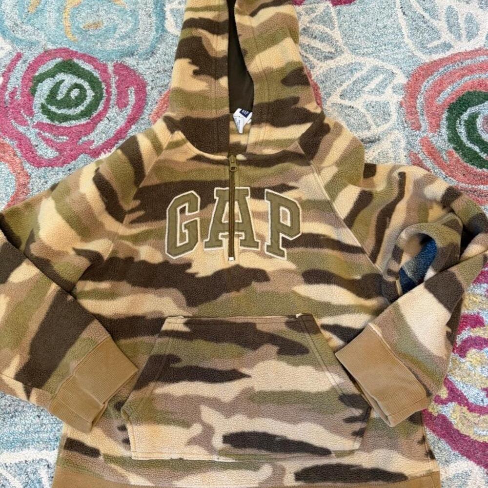 Gap camo fleece hoodie kids